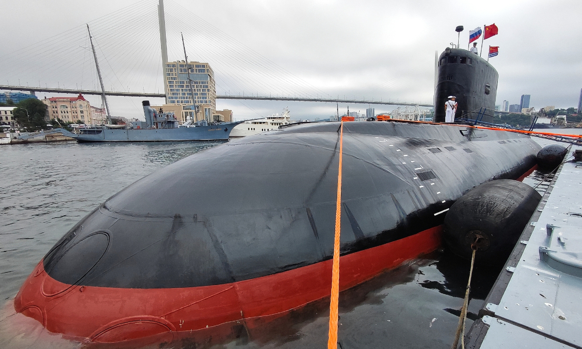 China and Russia Stage First-Ever Joint Submarine Patrol in Asia-Pacific