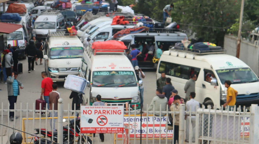 Nearly 190,000 people left Kathmandu in five days for Dashain Festival